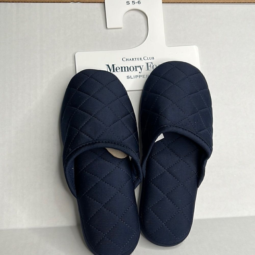 Charter Club Navy Blue Quilted indoor/outdoor slippers size small 5-6 NWT
